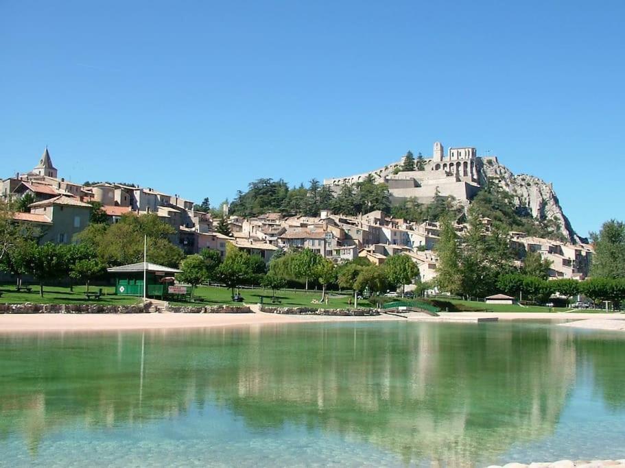 Le Cocon De Sisteron Apartment Bagian luar foto